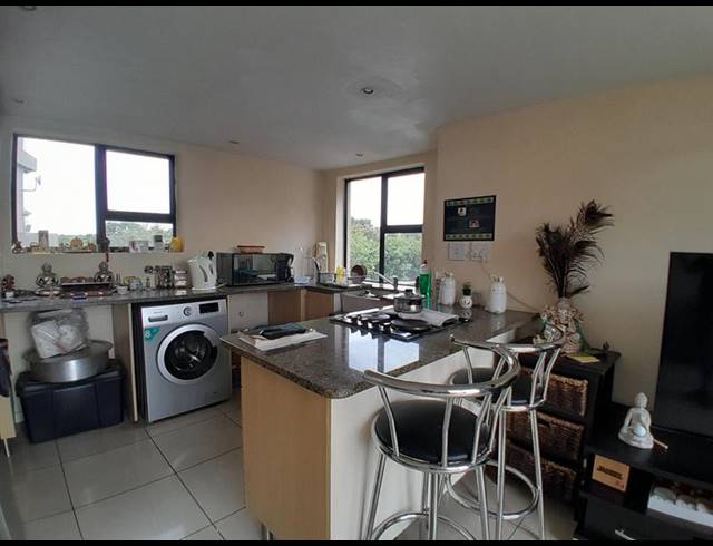 1 BEDROOM APARTMENT FOR SALE IN ROOIHUISKRAAL NORTH